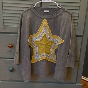 Star Design Gray Shirt